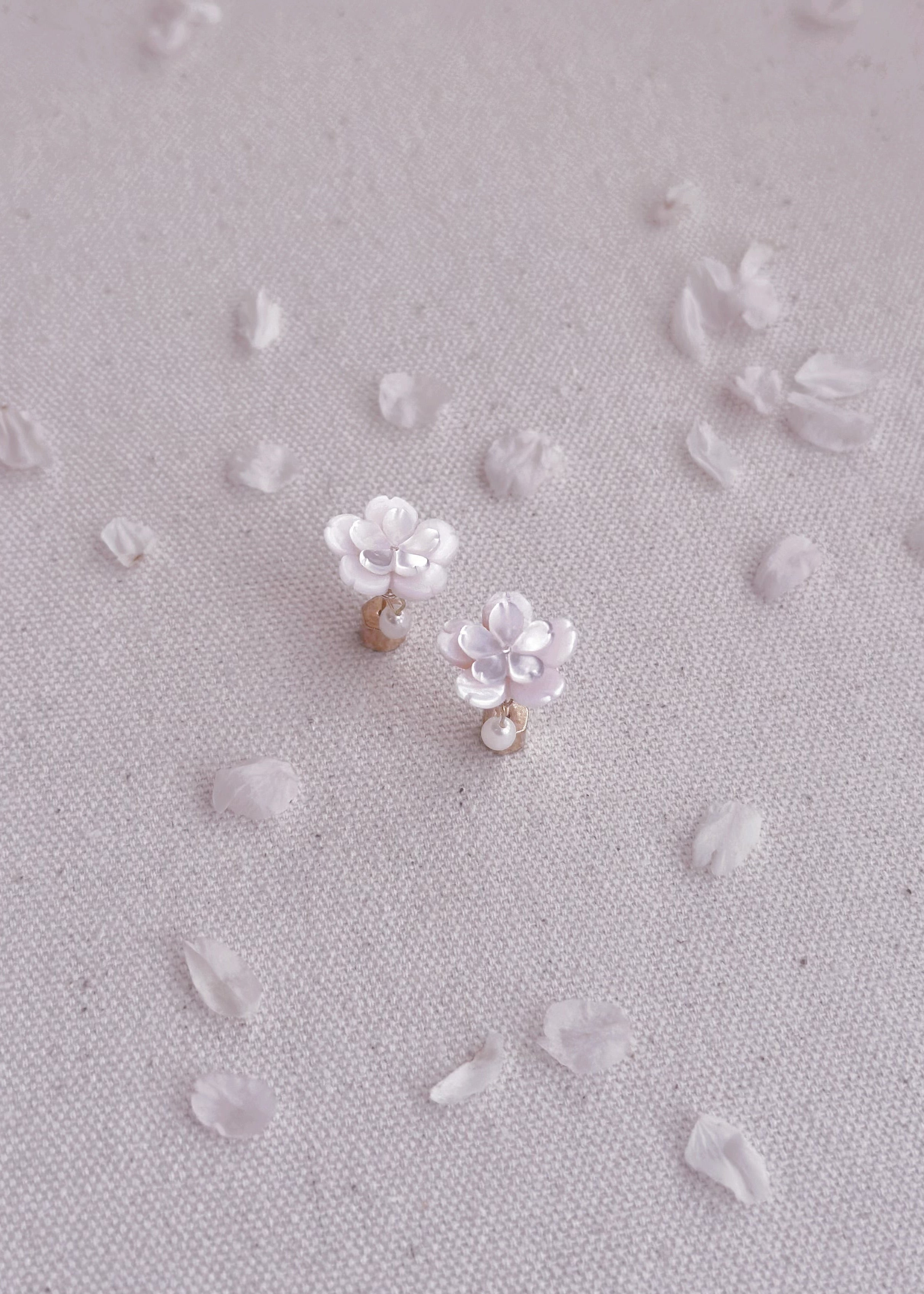 The Shiraotae Cherry Earrings
