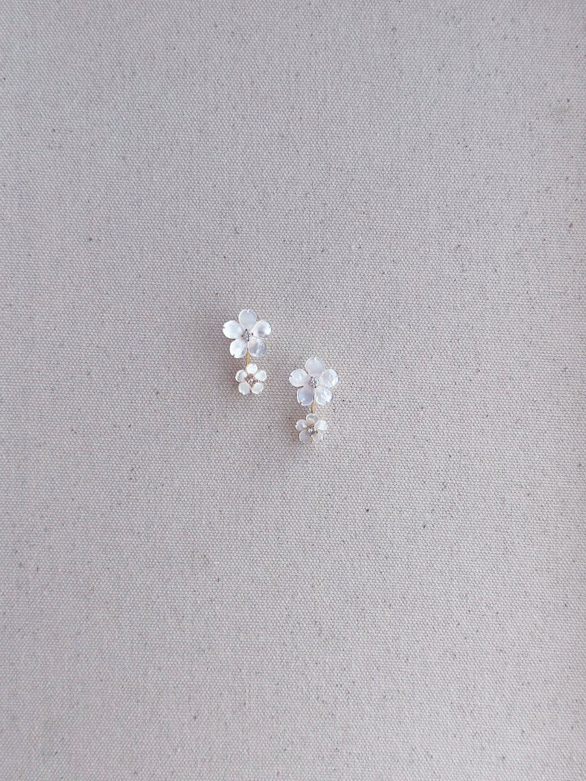 The “Bridal Veil” Flower Earrings
